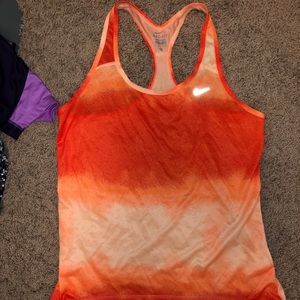 Nike dri-fit tank top size medium